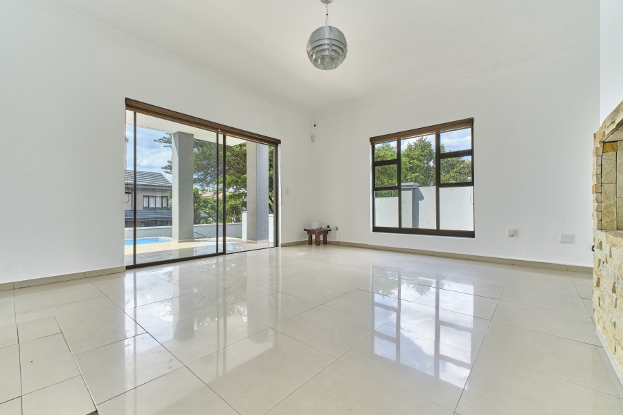 To Let 6 Bedroom Property for Rent in Kyalami Glen Estate Gauteng