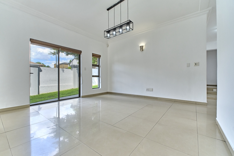 To Let 6 Bedroom Property for Rent in Kyalami Glen Estate Gauteng