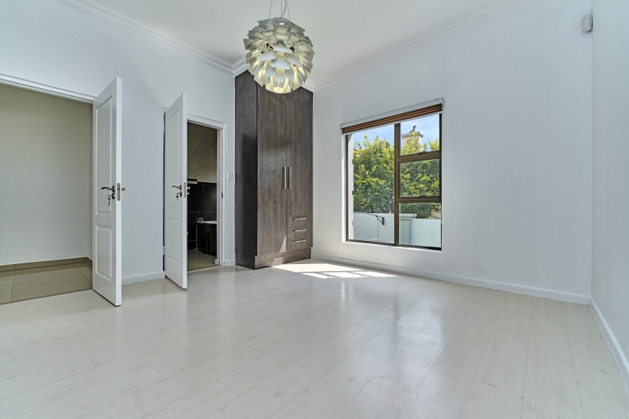 To Let 6 Bedroom Property for Rent in Kyalami Glen Estate Gauteng