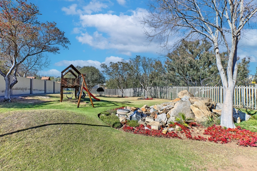 To Let 6 Bedroom Property for Rent in Kyalami Glen Estate Gauteng