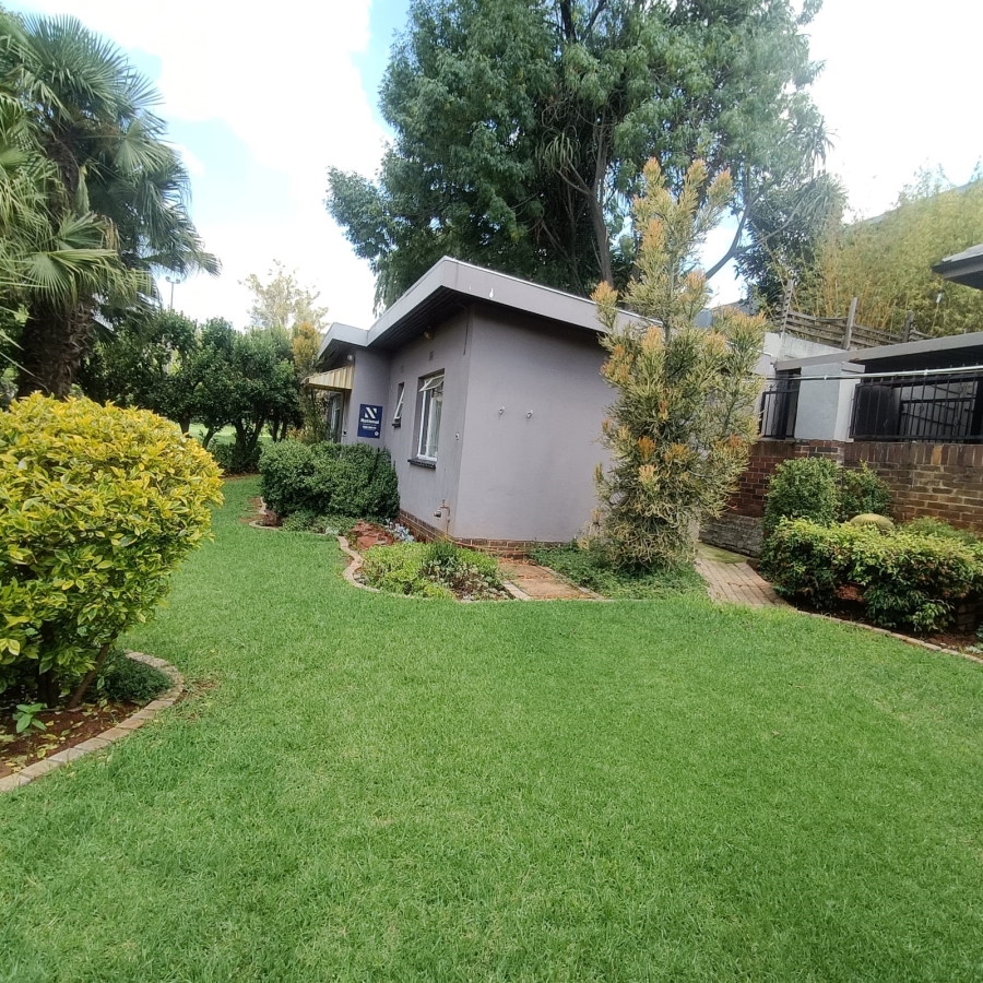 To Let 1 Bedroom Property for Rent in Westdene Gauteng