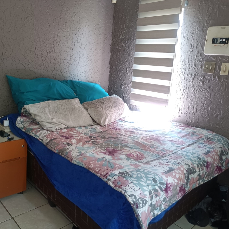 To Let 1 Bedroom Property for Rent in Westdene Gauteng