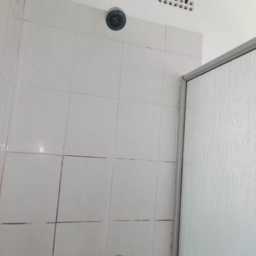 To Let 1 Bedroom Property for Rent in Westdene Gauteng