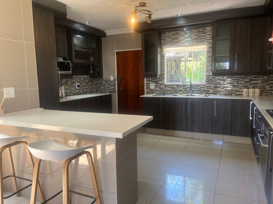 3 Bedroom Property for Sale in Noordwyk Gauteng