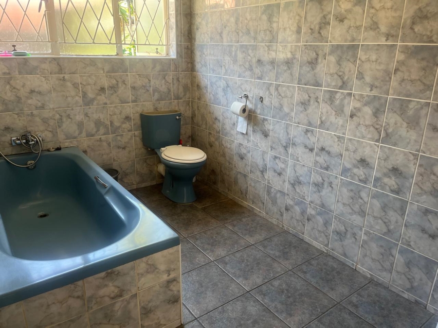 3 Bedroom Property for Sale in Noordwyk Gauteng