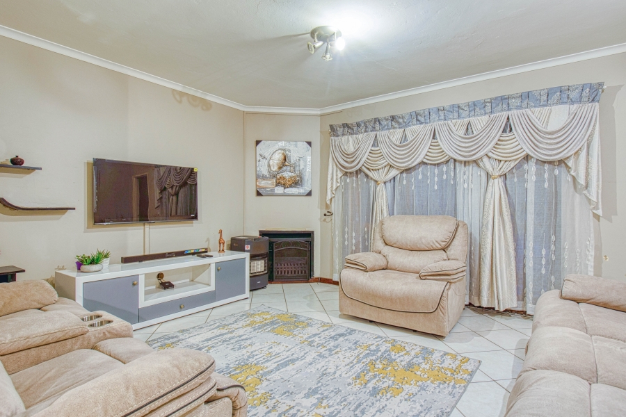 2 Bedroom Property for Sale in Meyersdal Gauteng