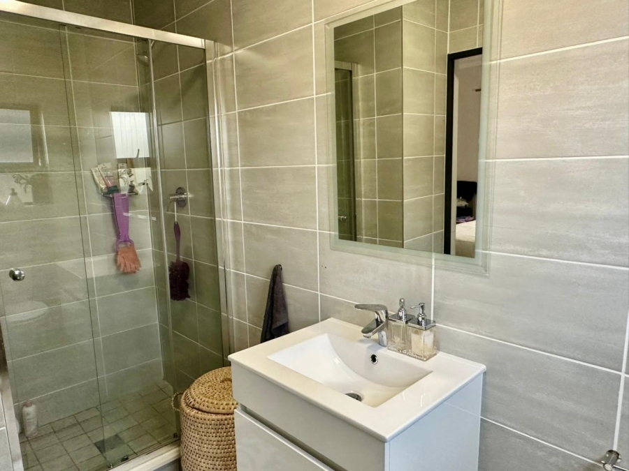 3 Bedroom Property for Sale in Waterfall Gauteng