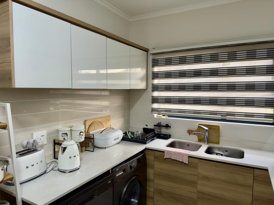 3 Bedroom Property for Sale in Waterfall Gauteng