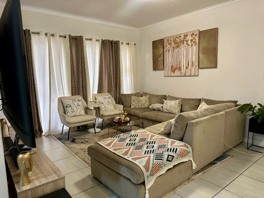 3 Bedroom Property for Sale in Waterfall Gauteng