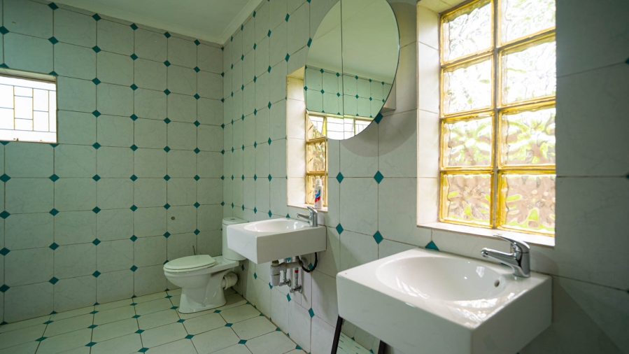 To Let 4 Bedroom Property for Rent in Vorna Valley Gauteng