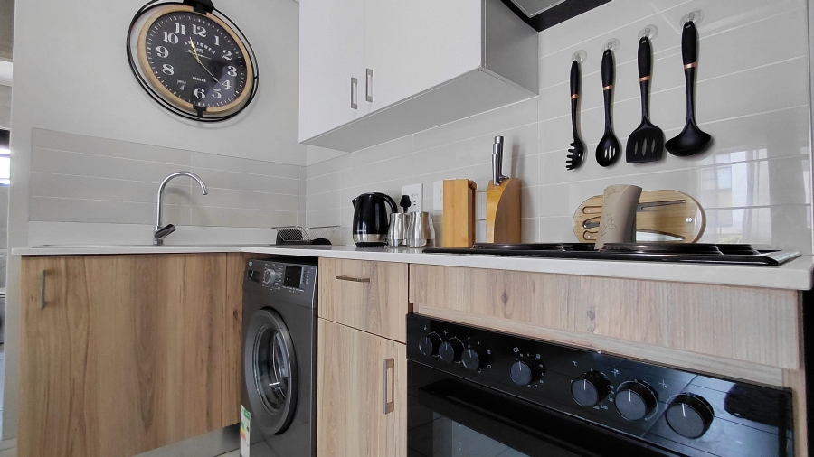 1 Bedroom Property for Sale in Lilianton Gauteng