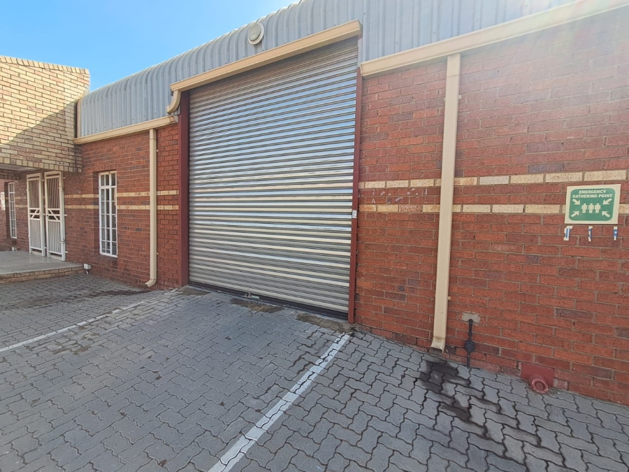 To Let commercial Property for Rent in Duncanville Gauteng
