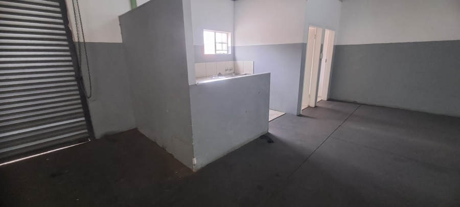 To Let commercial Property for Rent in Duncanville Gauteng