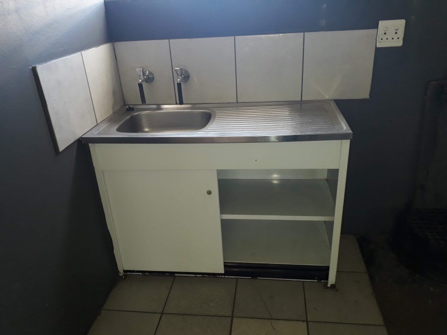To Let commercial Property for Rent in Duncanville Gauteng