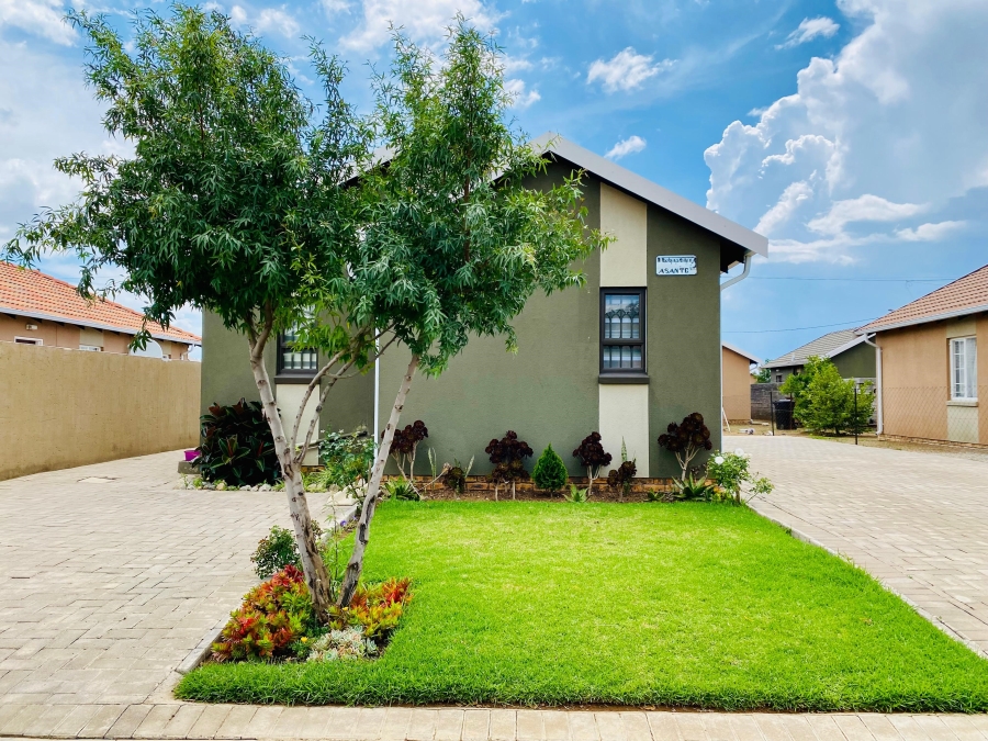3 Bedroom Property for Sale in Savanna City Gauteng