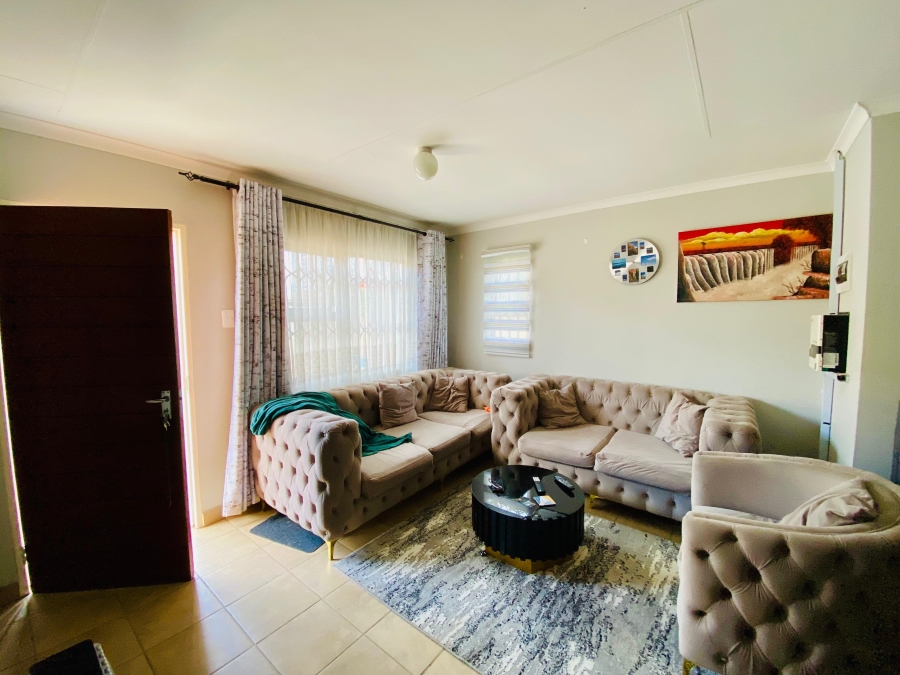 3 Bedroom Property for Sale in Savanna City Gauteng