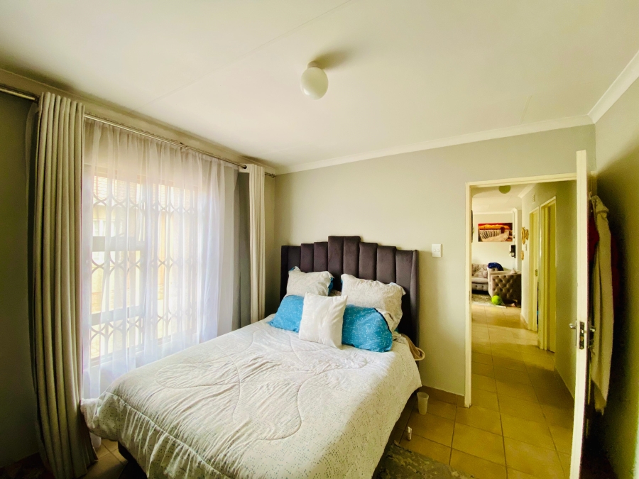 3 Bedroom Property for Sale in Savanna City Gauteng