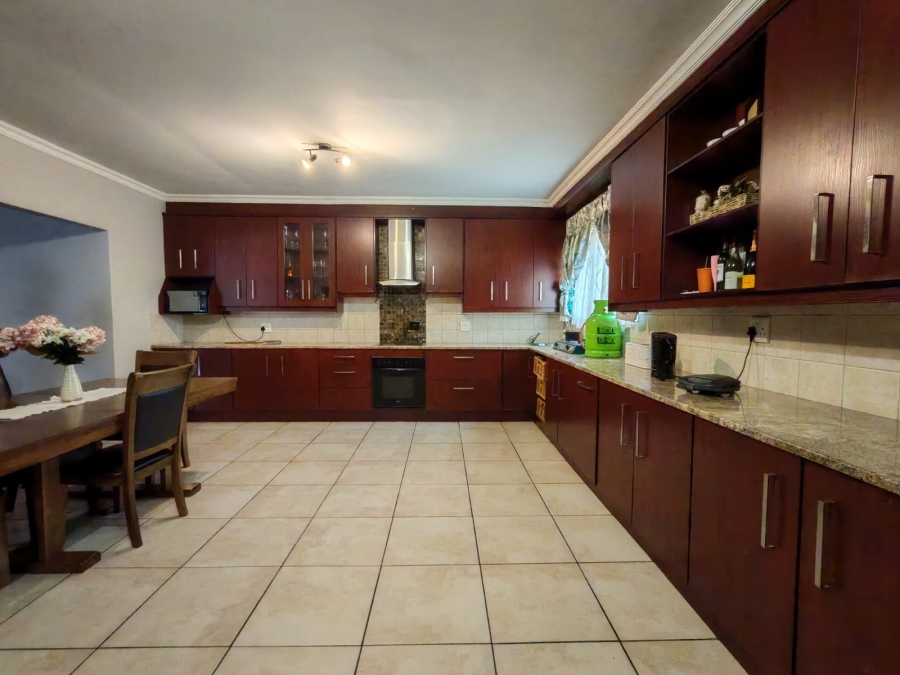 4 Bedroom Property for Sale in Three Rivers East Gauteng