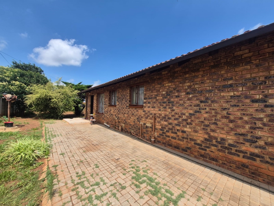 3 Bedroom Property for Sale in Meyerton Park Gauteng