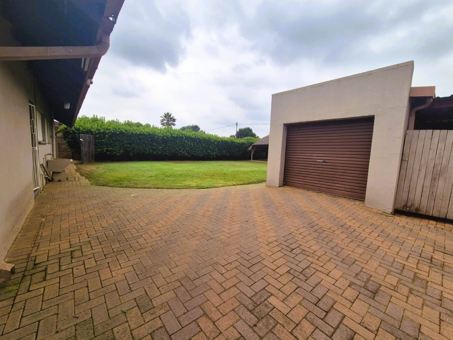 3 Bedroom Property for Sale in Three Rivers Gauteng