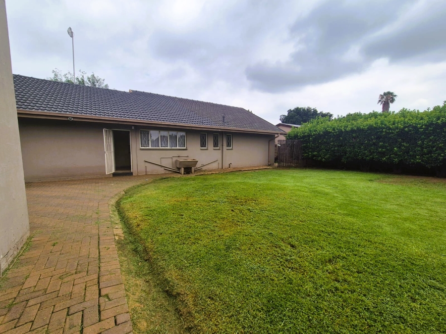 3 Bedroom Property for Sale in Three Rivers Gauteng