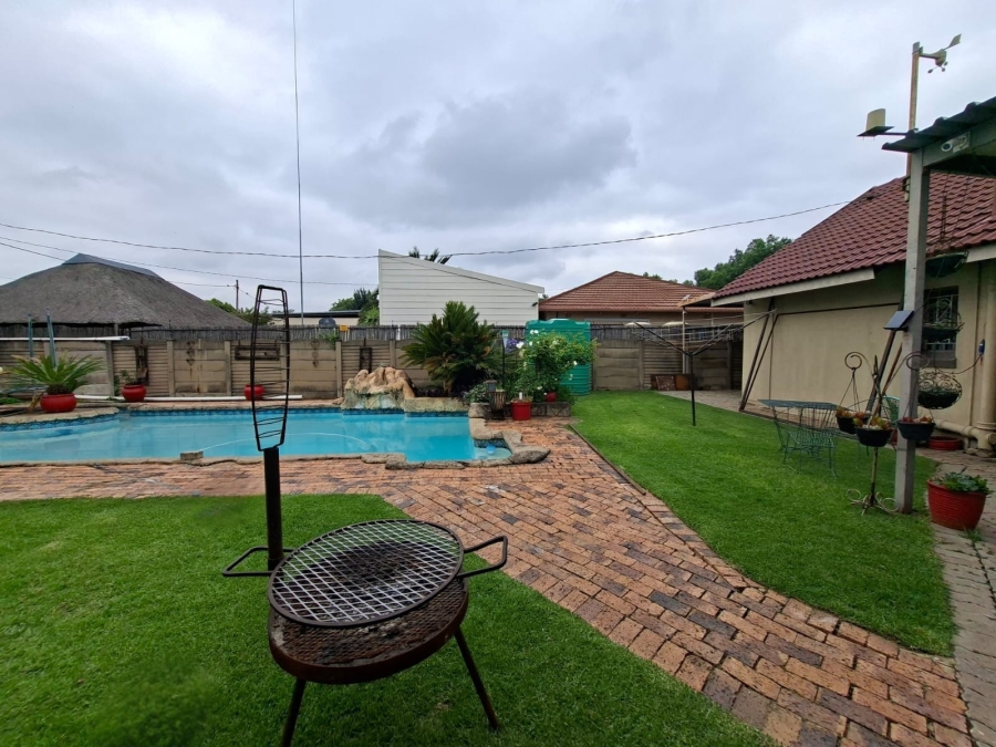 3 Bedroom Property for Sale in Three Rivers Gauteng