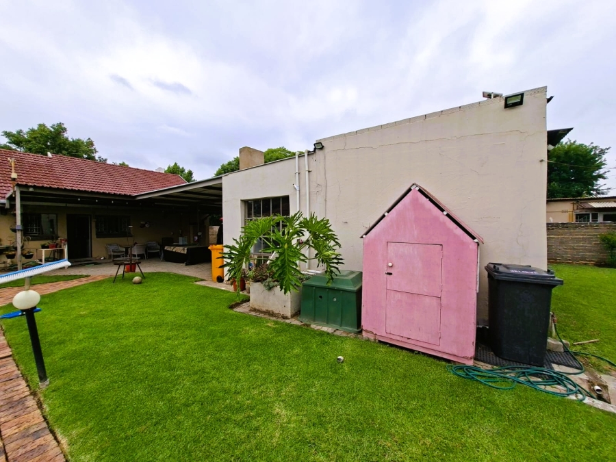 3 Bedroom Property for Sale in Three Rivers Gauteng