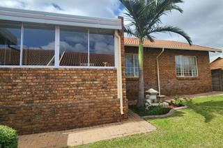 3 Bedroom Property for Sale in Florauna Gauteng