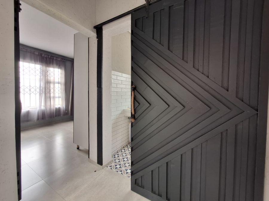 2 Bedroom Property for Sale in Ratanda Gauteng