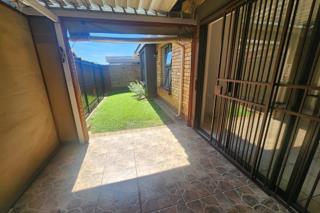 2 Bedroom Property for Sale in Montana Gauteng