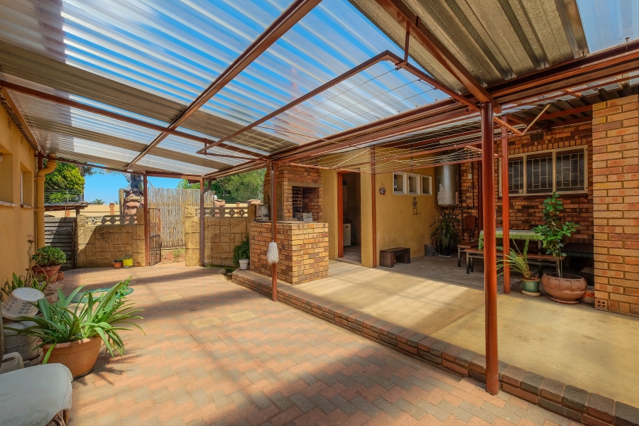 3 Bedroom Property for Sale in Krugersdorp North Gauteng