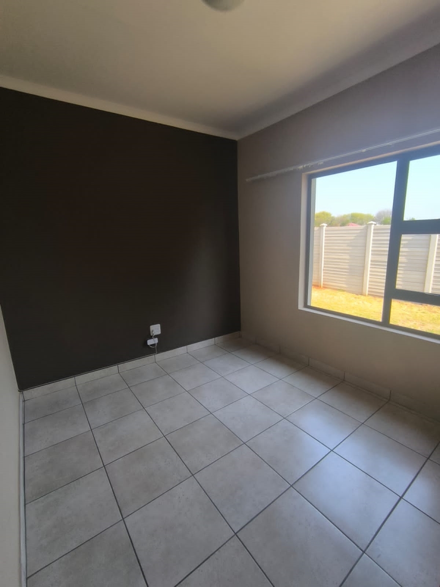 To Let 3 Bedroom Property for Rent in Riversdale Gauteng