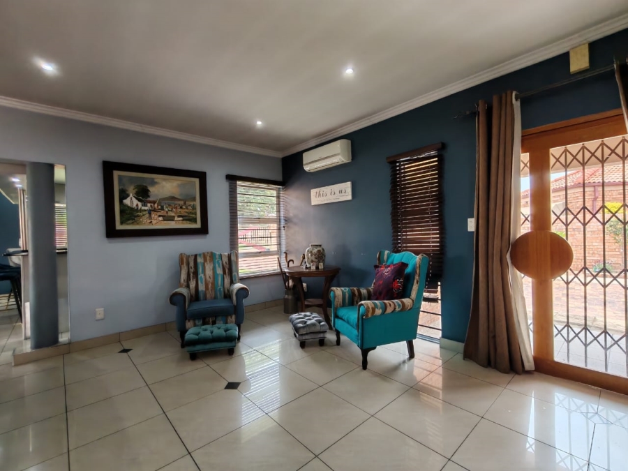 3 Bedroom Property for Sale in Three Rivers Gauteng