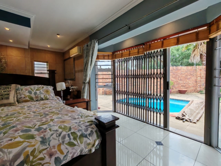 3 Bedroom Property for Sale in Three Rivers Gauteng