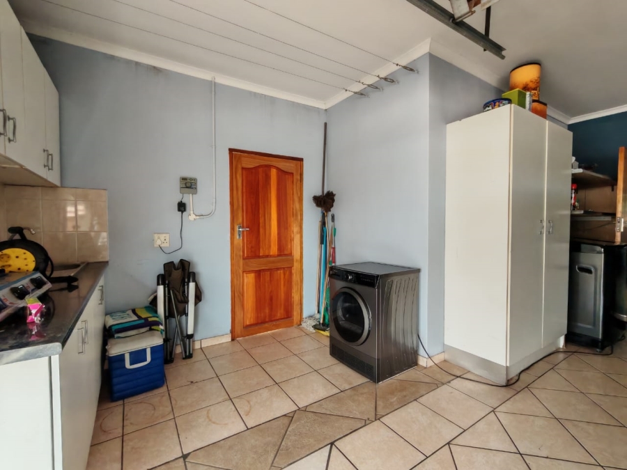 3 Bedroom Property for Sale in Three Rivers Gauteng