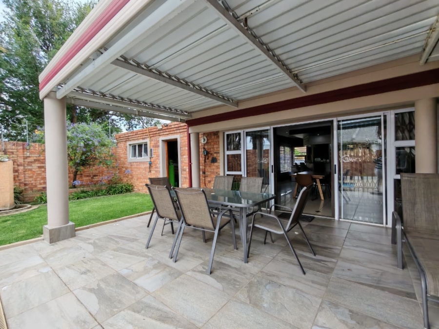 3 Bedroom Property for Sale in Three Rivers Gauteng