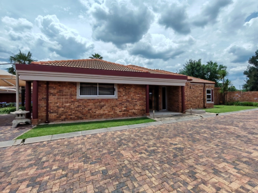 3 Bedroom Property for Sale in Three Rivers Gauteng