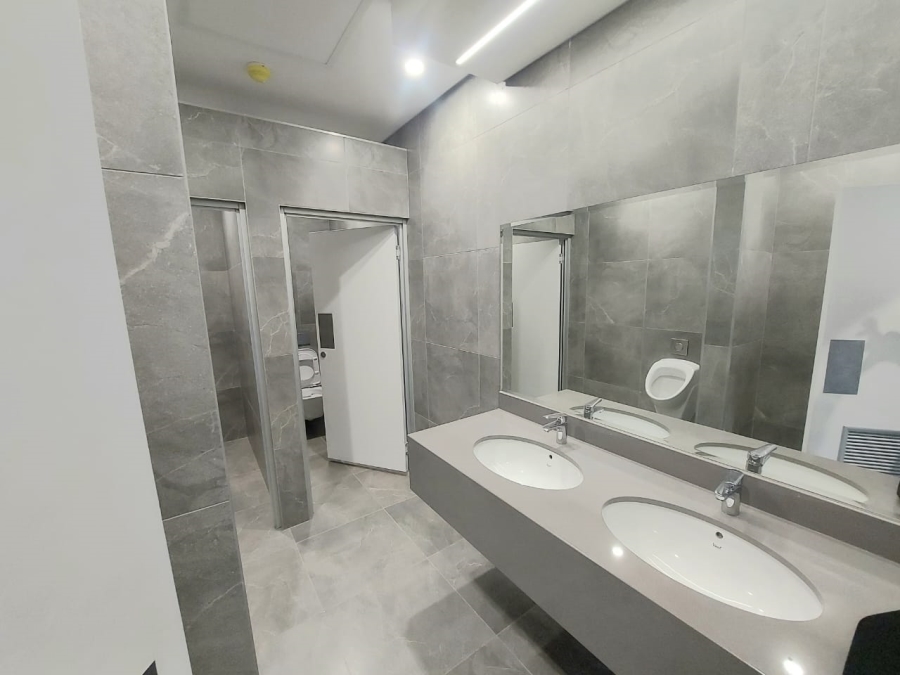 To Let commercial Property for Rent in Linbro Park Gauteng