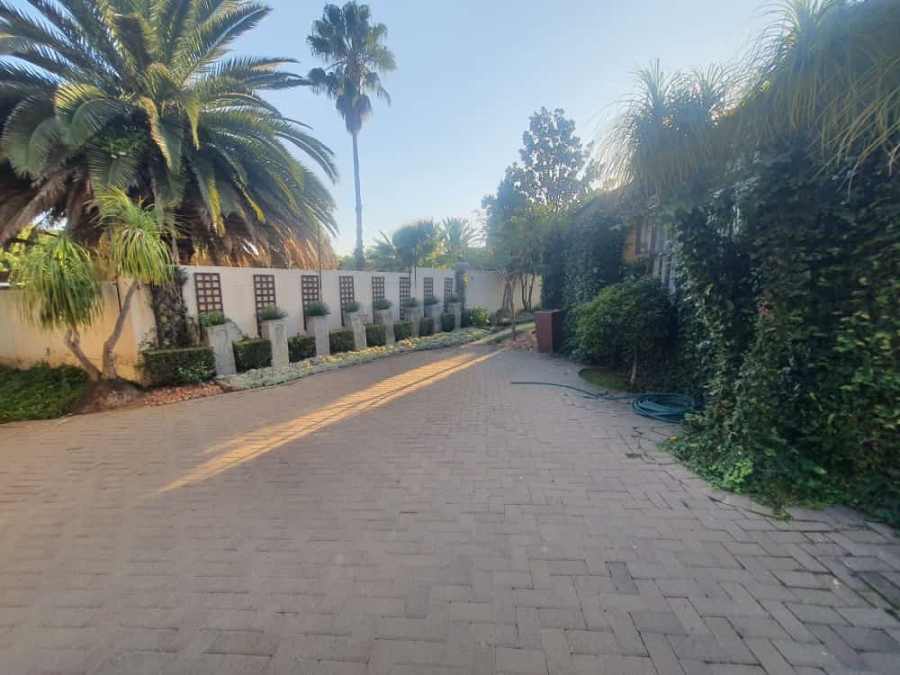 5 Bedroom Property for Sale in Vanderbijlpark SW 5 Gauteng