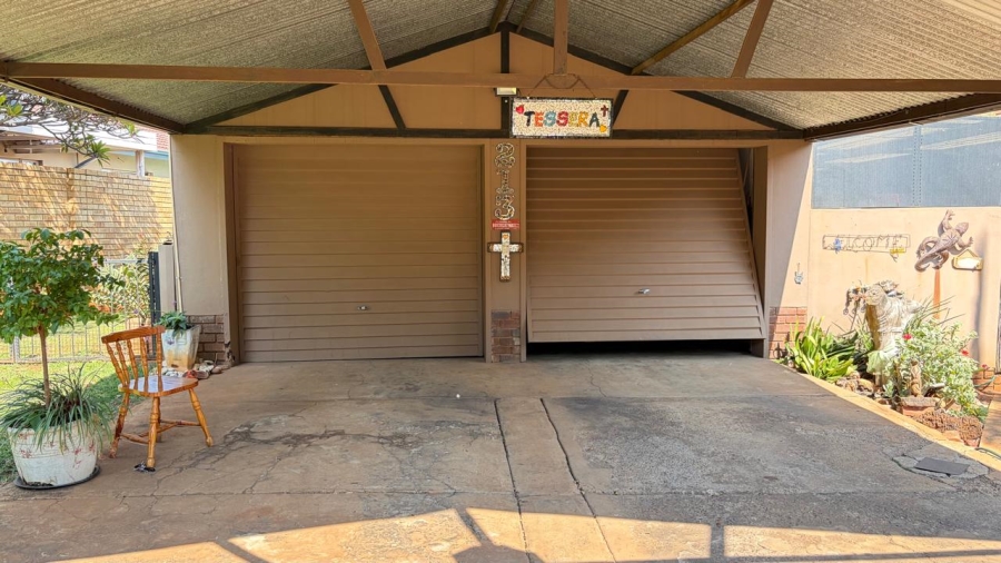 3 Bedroom Property for Sale in Magalieskruin Gauteng