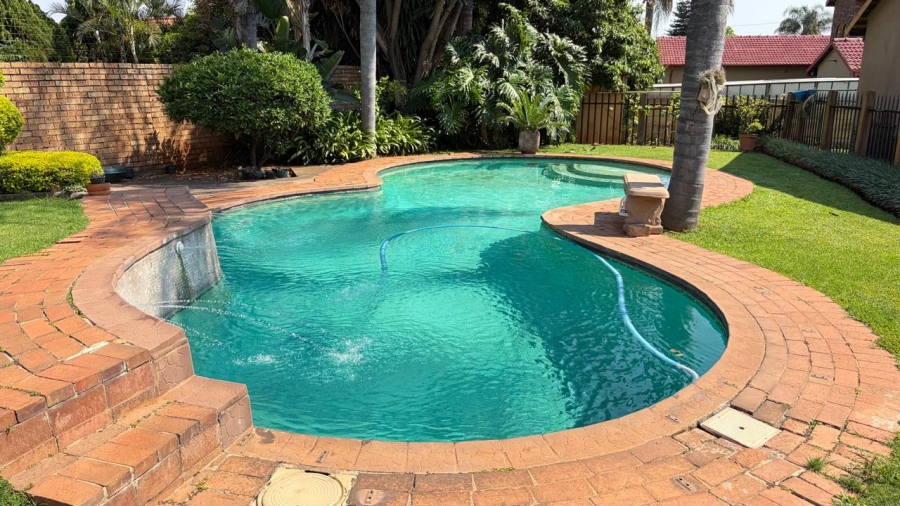 3 Bedroom Property for Sale in Magalieskruin Gauteng