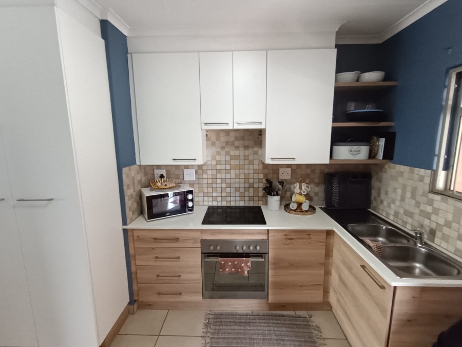 2 Bedroom Property for Sale in Montana Gauteng