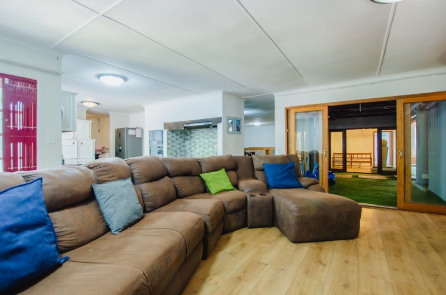 3 Bedroom Property for Sale in Faerie Glen Gauteng