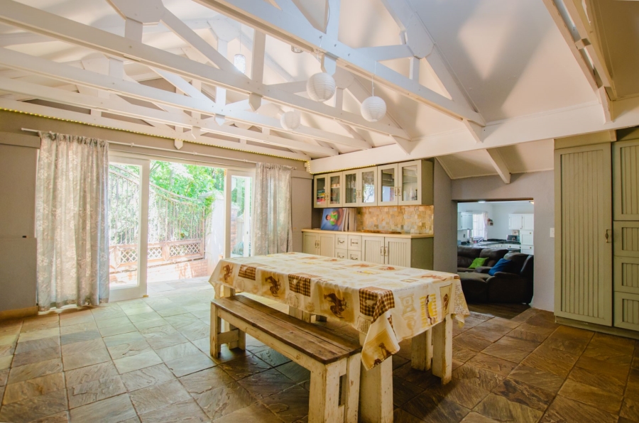 3 Bedroom Property for Sale in Faerie Glen Gauteng