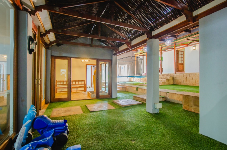 3 Bedroom Property for Sale in Faerie Glen Gauteng