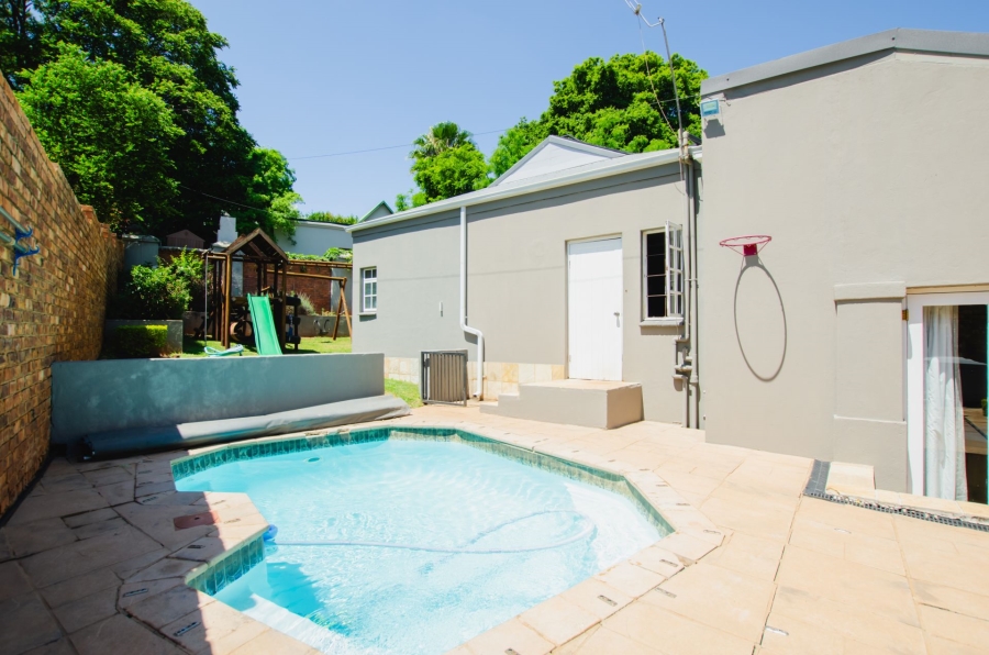 3 Bedroom Property for Sale in Faerie Glen Gauteng