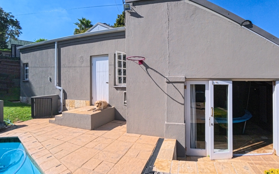 3 Bedroom Property for Sale in Faerie Glen Gauteng