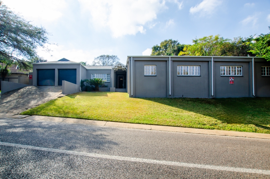 3 Bedroom Property for Sale in Faerie Glen Gauteng