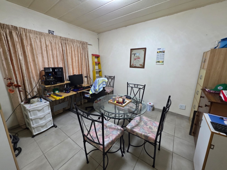 2 Bedroom Property for Sale in Vanderbijlpark CE 3 Gauteng