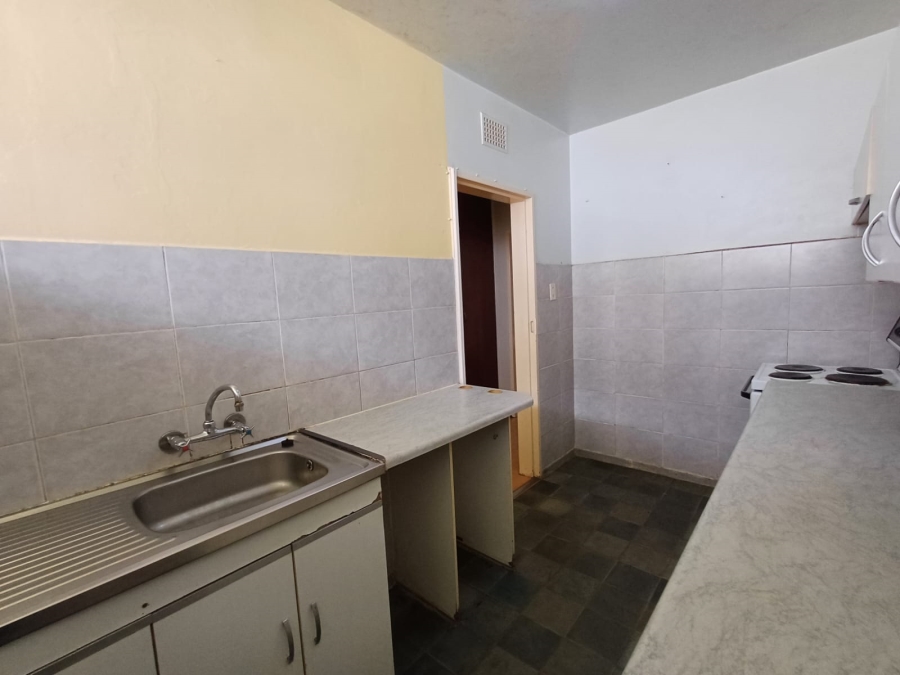 1 Bedroom Property for Sale in Casseldale Gauteng